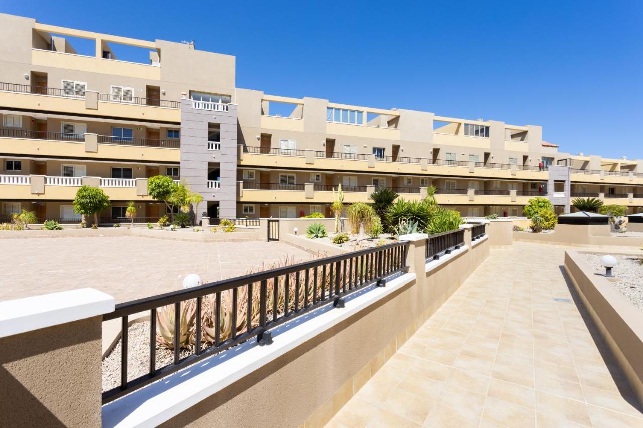 Home2Book Bright Penthouse Medano, Terrace & Pool El Médano Exterior photo